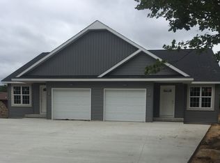 5697 Lessandro St, Saginaw, MI 48603