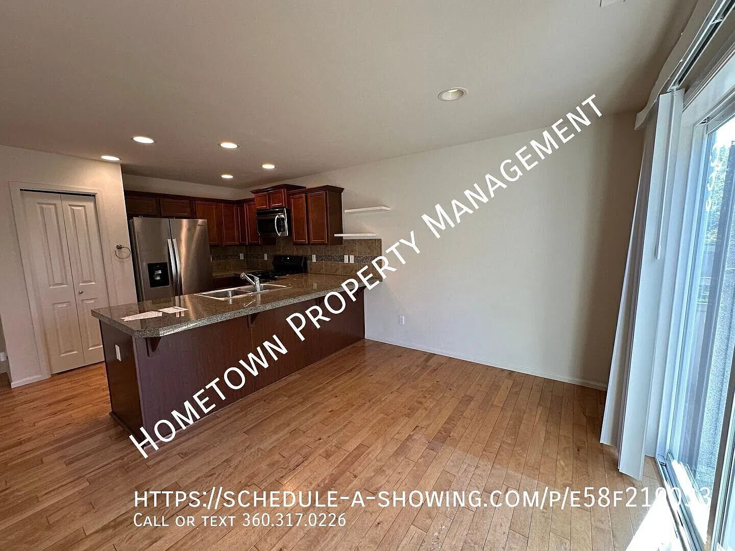 4 Bedroom 2.5 Bath With Office In Lacey! Available Now!! — Photo 4