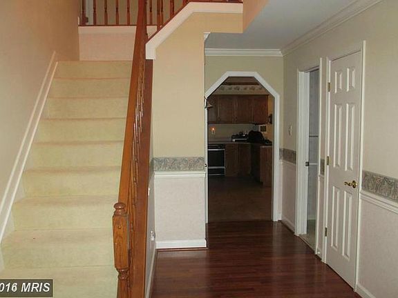 3rd image of 1003 Wiltshire Dr