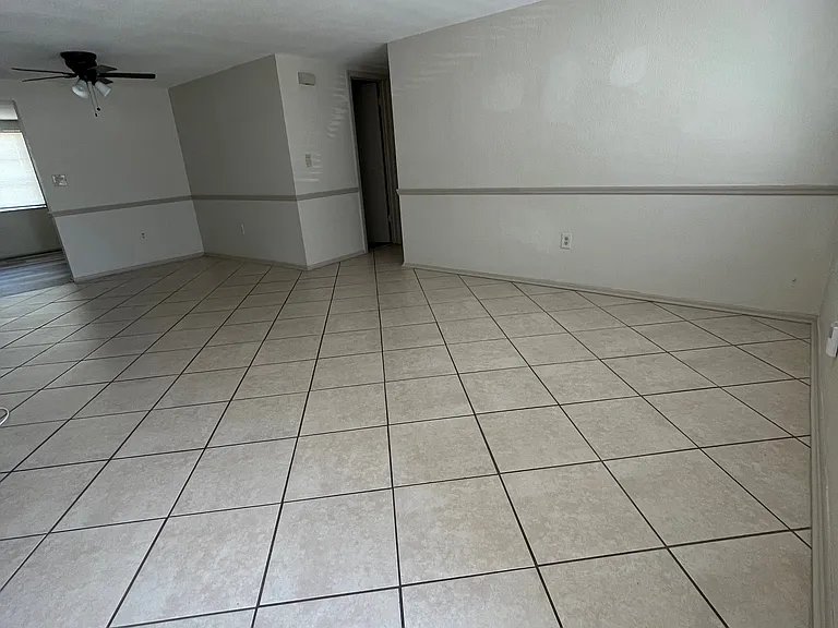 6821 Twilite Dr — Photo 2