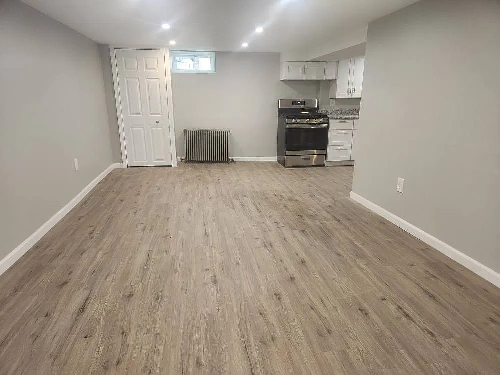 2 bed, 1200 sqft, $1,600 — Photo 4