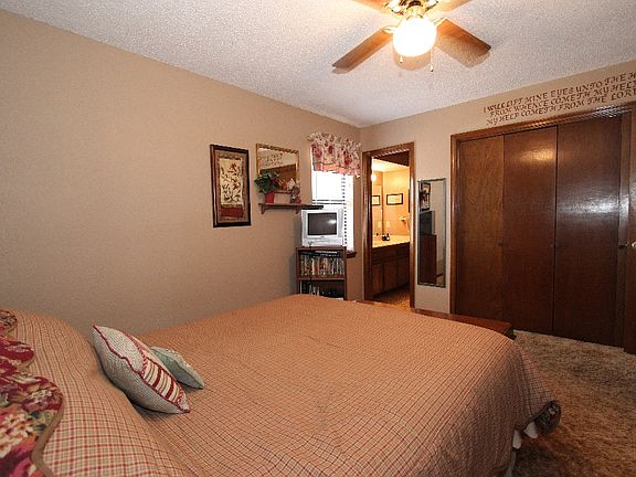 2nd image of 2115 Timber Hill Dr