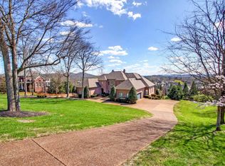 693 Legends Crest Dr, Franklin, TN 37069