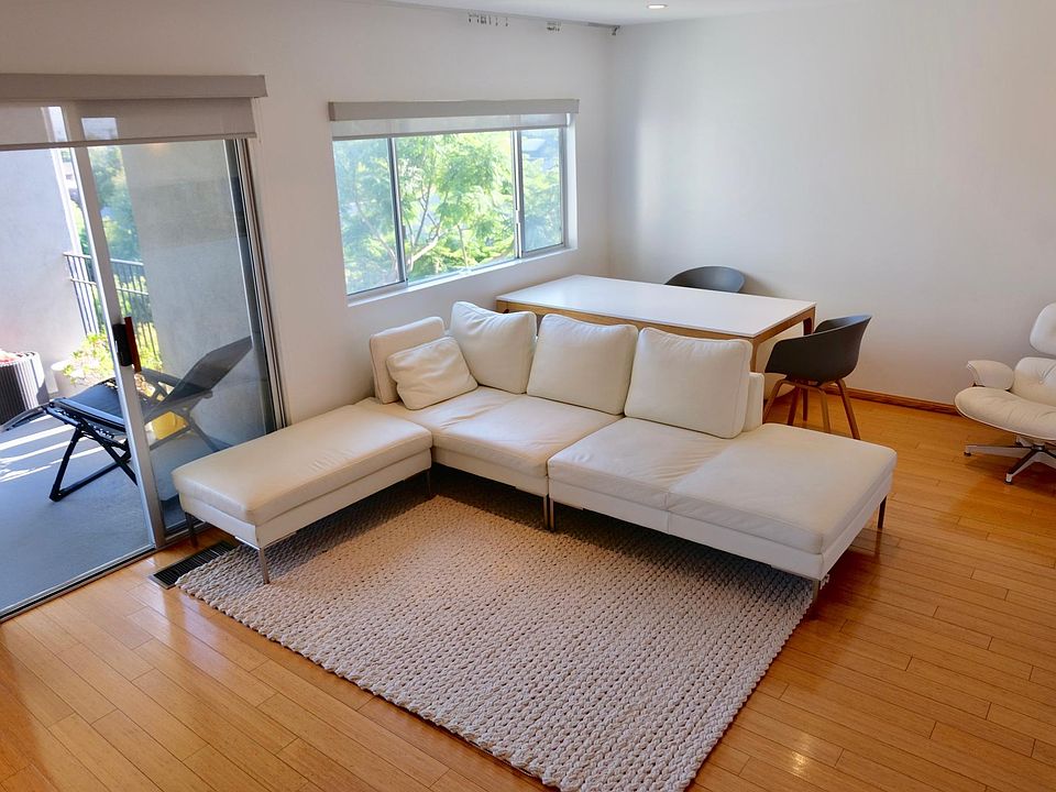 1st image of 722 Pier Ave APT 2