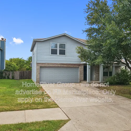 225 Hinge Chase Photo 1
