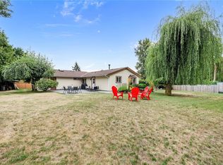 220 Park Dr, Saltspring Island, BC V8K 2R6