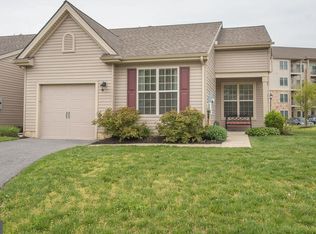 13 Fountainview Dr, Newark, DE 19713