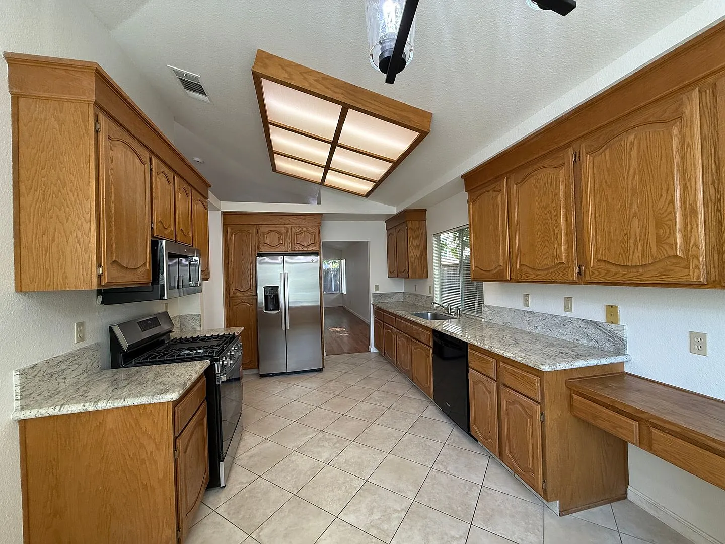 Single Family Home — Photo 4