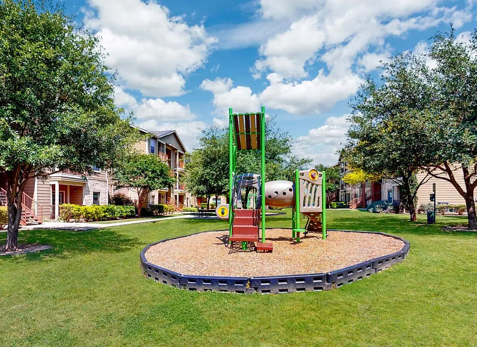 Brynwood Apartments
