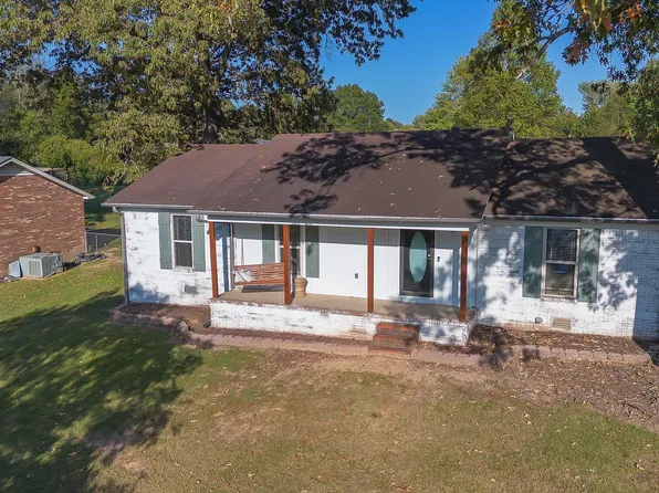 38 Millsap Dr, Jackson, TN 38305