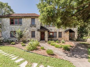 324 E Rosewood Ave APT 2, San Antonio, TX 78212