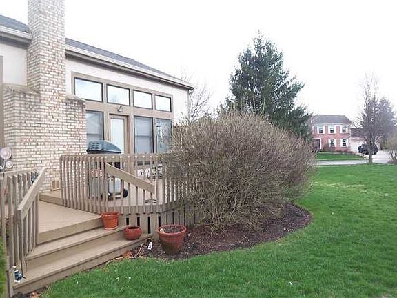 3rd image of 6961 Raymond Dr