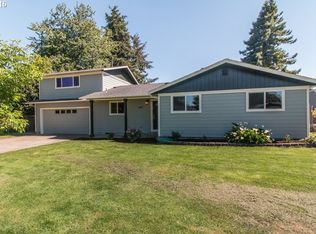 2495 Dumas Dr, Springfield, OR 97477