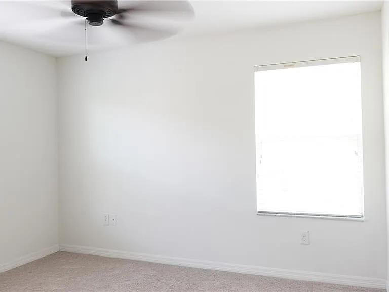 8548 Gablebend Way — Photo 37