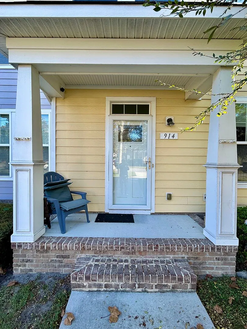 914 Hillside Ave — Photo 3