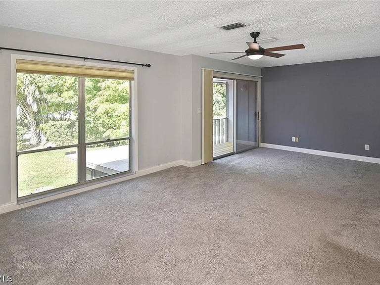 4295 Island Cir #2 — Photo 13