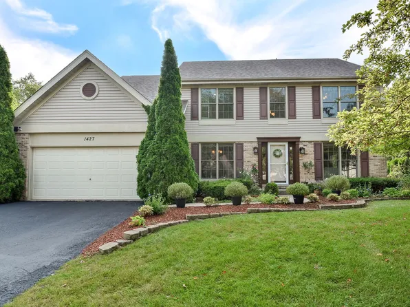 1427 Steeplechase Rd, Bartlett, IL 60103