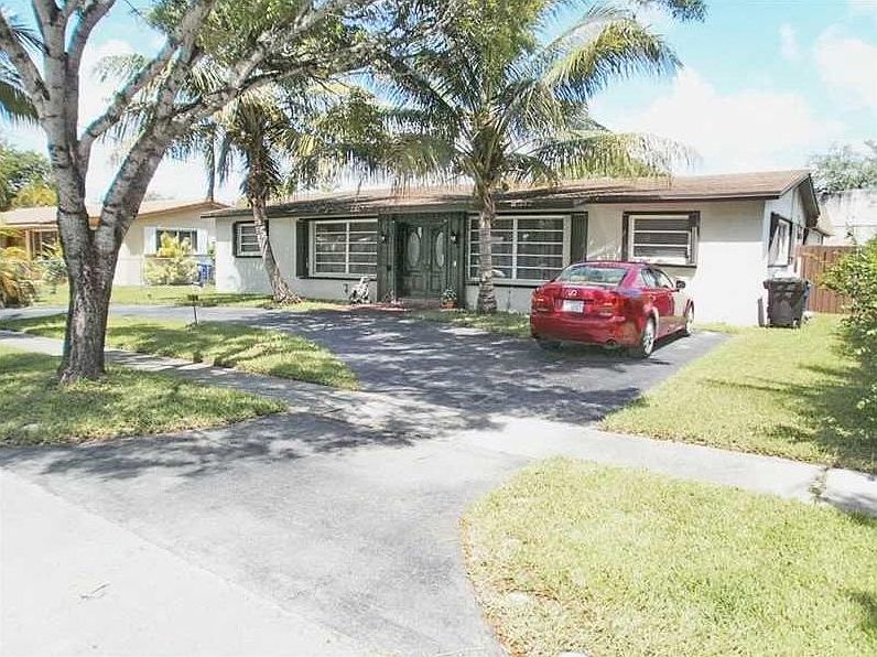 1st image of 18560 NE 7th Ct #0