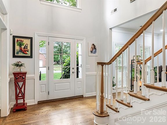5th image of 8808 Sweetwater Pl
