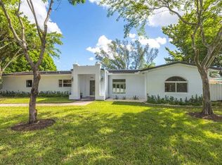 5601 SW 74th Ave, Miami, FL 33143