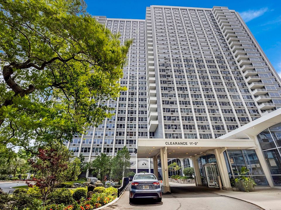1st image of 4250 N Marine Dr APT 536