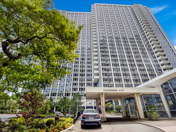 4250 N Marine Dr APT 536, Chicago, IL 60613