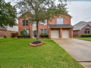 230 Summer Creek Ln, Rosenberg, TX 77469