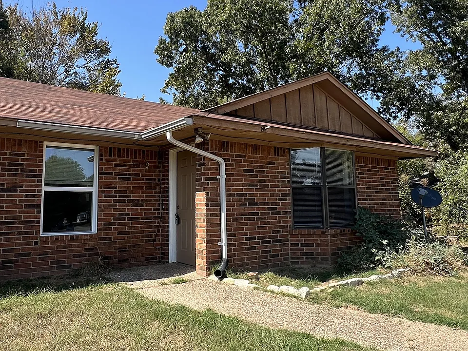 15122 County Road 195