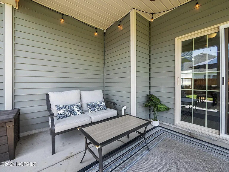 509 Romper Rd — Photo 37