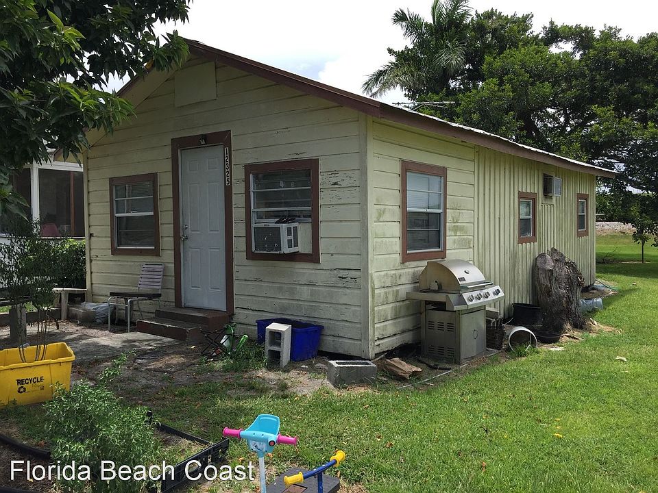 2nd image of 12315 Lakeshore Dr #2