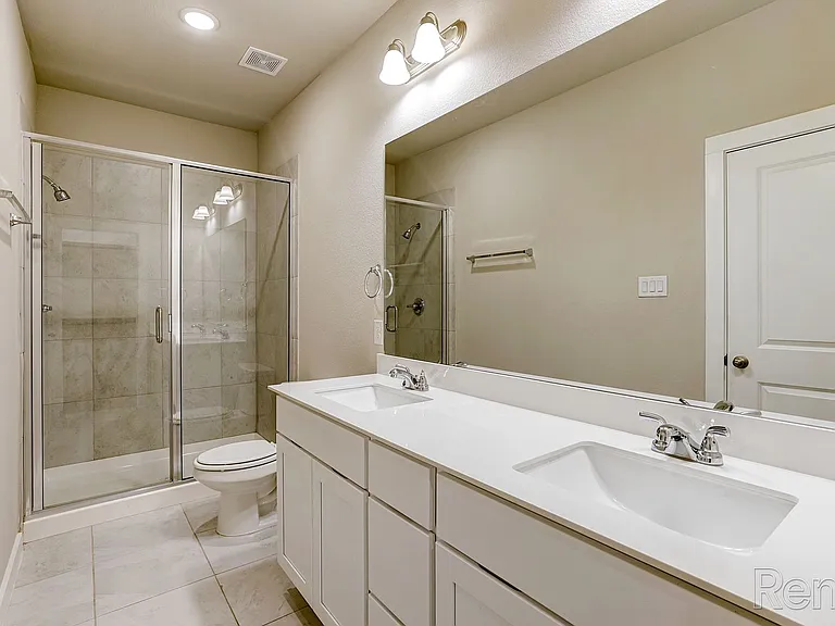 4110 Tobin Dr — Photo 9