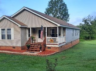 5424 Macedonia Church Rd, Newberry, SC 29127