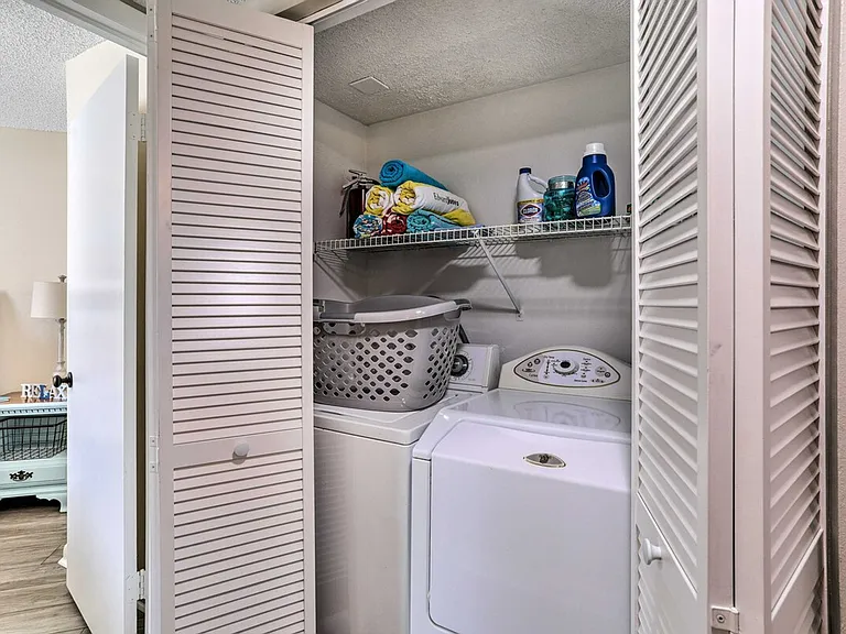 Laundry Room Cabinet
