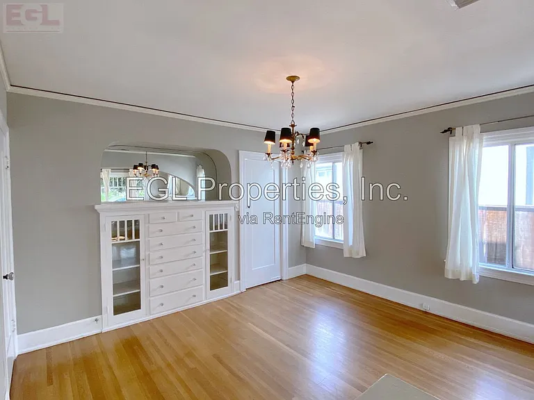 1203 Poinsettia Pl — Photo 2