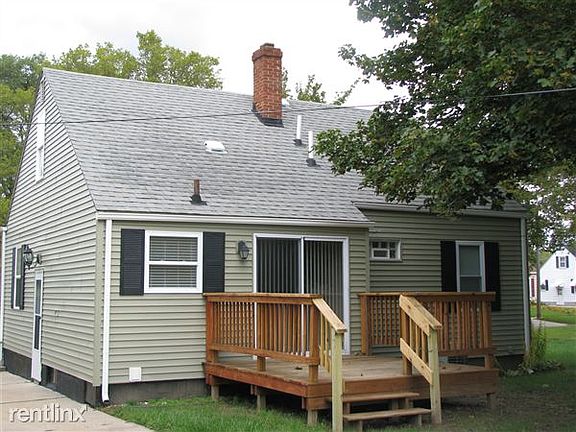 Back of House w/ Deck