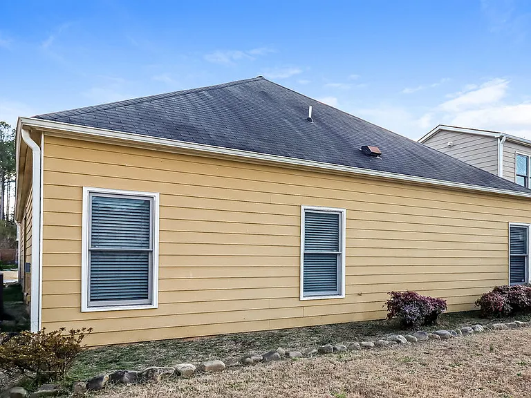 49 Celtic Ct — Photo 16