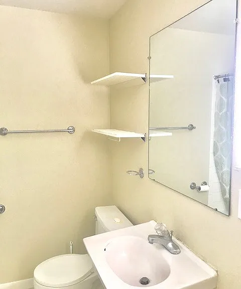 1515-1525 Kalmia — Photo 13