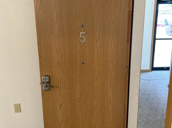 Lampe Estates 731, 731 Illinois Ave NW #5, Huron, SD 57350