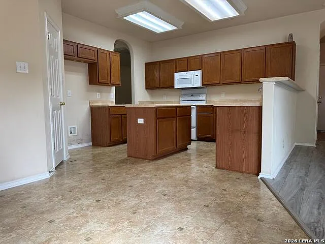 4526 Darien Vis — Photo 11