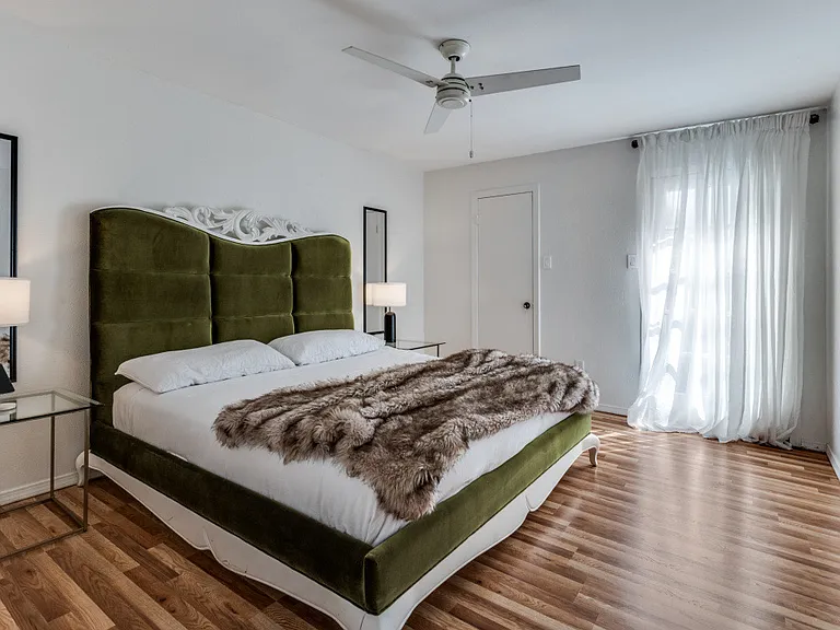 2100 Fleur De Lis Ct — Photo 5