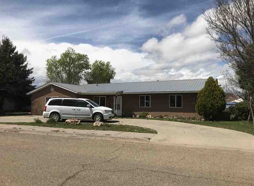 2nd image of 510 Christine Dr