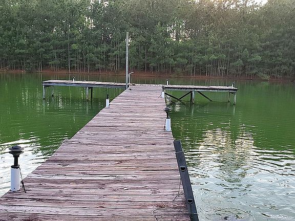 Pond/dock