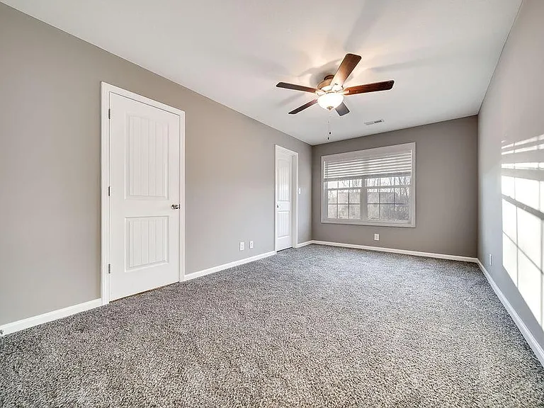 955 Big Sky Dr #Q — Photo 14