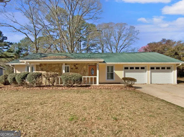 9061 Kelly Ct, Jonesboro, GA 30236