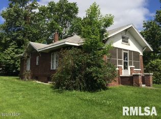 603 N Victor St, Christopher, IL 62822