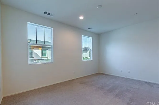 17052 Liberty Way — Photo 29