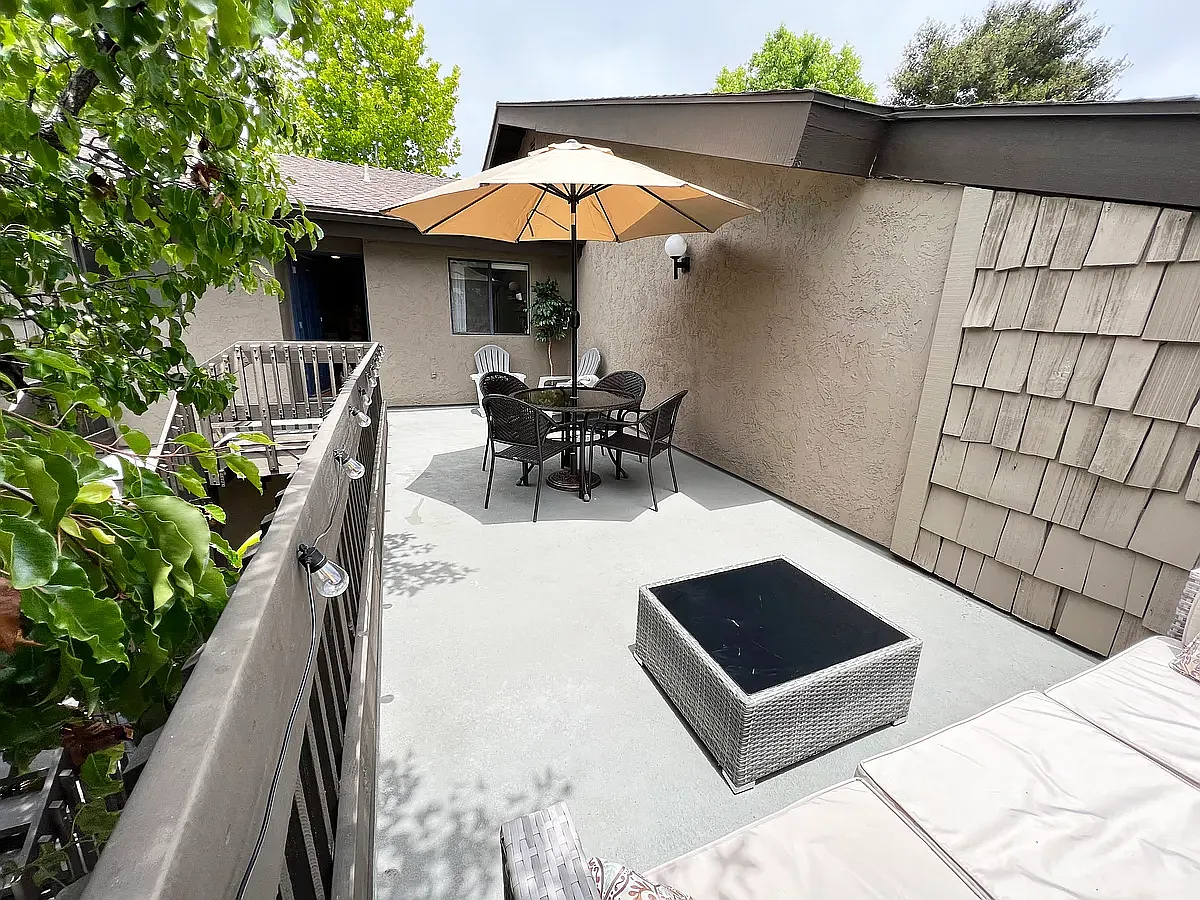1 bed, 636 sqft, $3,000 — Photo 1
