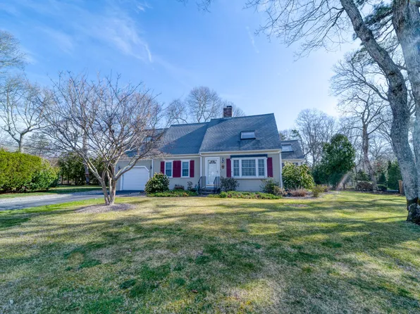 8 Sunny Wood Drive, Centerville, MA 02632