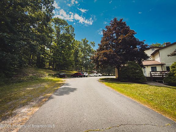 4th image of 526 Langans Rd #A