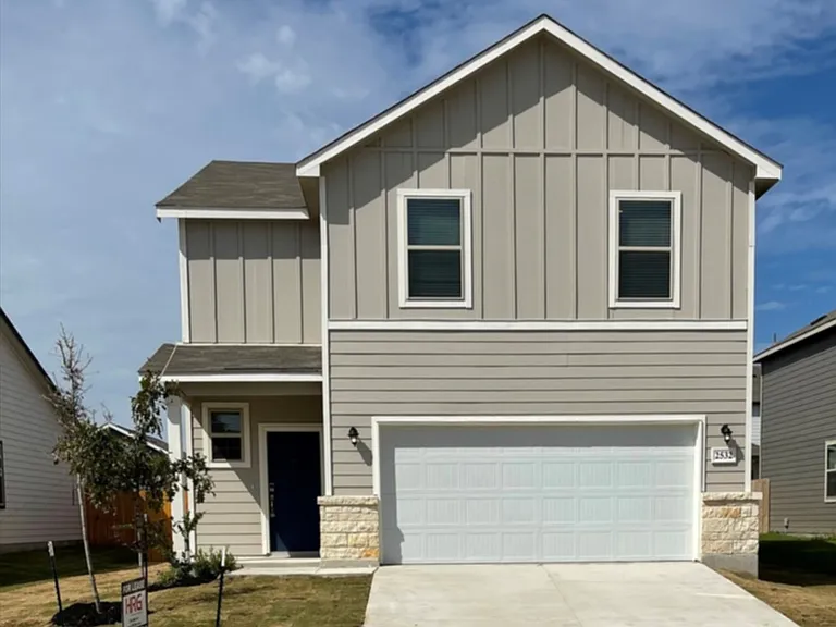 2532 Ayers Dr — Photo 1
